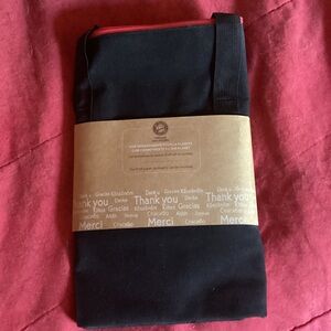 Canvas tote bag with zipper top - black and red